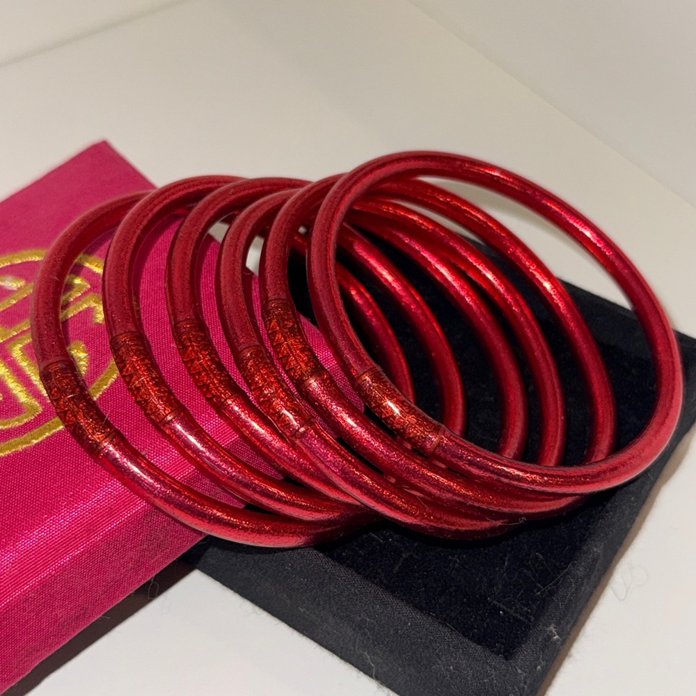 Women's Red Metallic Stackable Bangle Bracelet Set - image 1